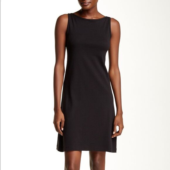 ✨ Adrienne Vittadini Green Shift Dress✨ - Picture 8 of 8